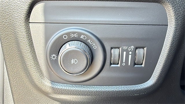 2025 Jeep Grand Cherokee GRAND CHEROKEE LIMITED 4X2