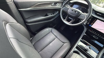2027 Jeep Grand Cherokee GRAND CHEROKEE LIMITED 4X2