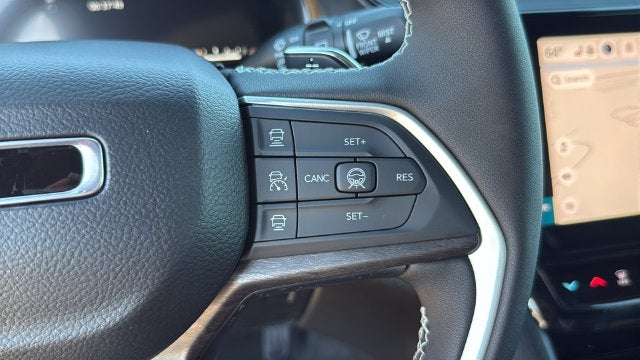 2027 Jeep Grand Cherokee GRAND CHEROKEE LIMITED 4X2