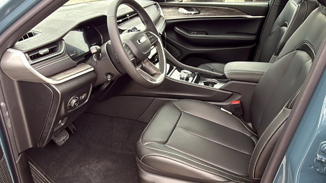 2027 Jeep Grand Cherokee GRAND CHEROKEE LIMITED 4X2