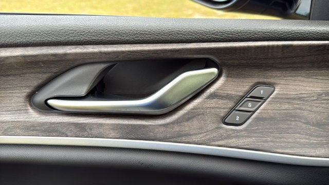 2027 Jeep Grand Cherokee GRAND CHEROKEE LIMITED 4X2