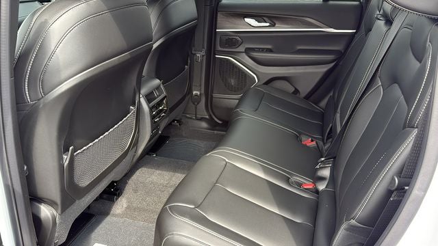 2026 Jeep Grand Cherokee GRAND CHEROKEE LIMITED 4X2