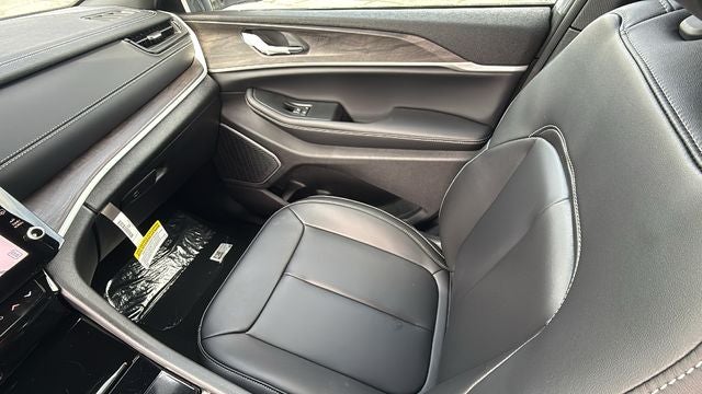 2026 Jeep Grand Cherokee GRAND CHEROKEE LIMITED 4X2