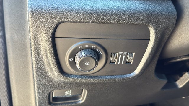 2027 Jeep Grand Cherokee GRAND CHEROKEE LIMITED 4X2