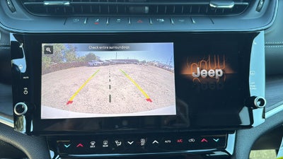 2027 Jeep Grand Cherokee GRAND CHEROKEE LIMITED 4X2