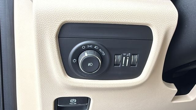 2026 Jeep Grand Cherokee GRAND CHEROKEE LIMITED 4X2