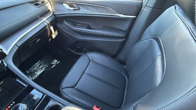 2027 Jeep Grand Cherokee GRAND CHEROKEE LIMITED 4X2