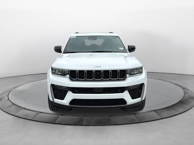 2027 Jeep Grand Cherokee GRAND CHEROKEE LIMITED 4X2