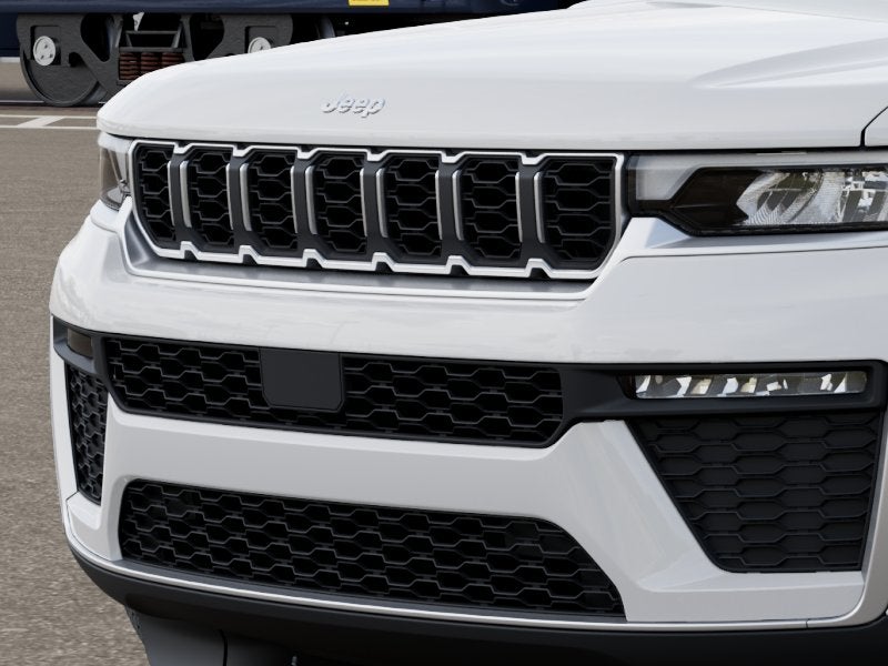 2027 Jeep Grand Cherokee GRAND CHEROKEE LIMITED 4X2