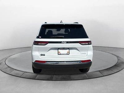 2027 Jeep Grand Cherokee GRAND CHEROKEE LAREDO X 4X4