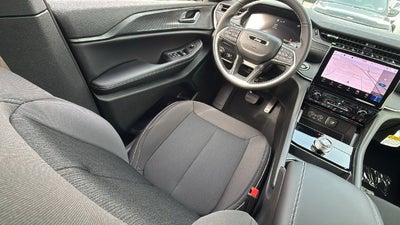 2027 Jeep Grand Cherokee GRAND CHEROKEE LAREDO X 4X4