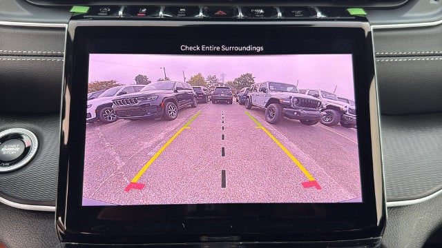 2027 Jeep Grand Cherokee GRAND CHEROKEE LAREDO X 4X4
