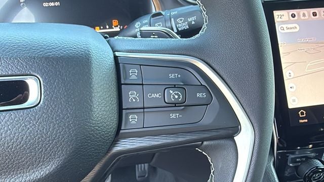 2027 Jeep Grand Cherokee GRAND CHEROKEE LAREDO 4X4