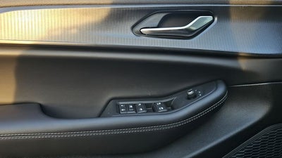 2027 Jeep Grand Cherokee Laredo X
