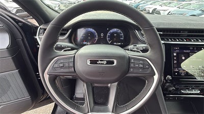 2025 Jeep Grand Cherokee GRAND CHEROKEE LAREDO X 4X4