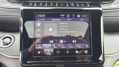 2025 Jeep Grand Cherokee GRAND CHEROKEE LAREDO X 4X4