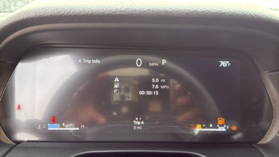 2027 Jeep Grand Cherokee GRAND CHEROKEE LAREDO 4X4