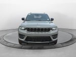 2027 Jeep Grand Cherokee GRAND CHEROKEE LAREDO 4X4