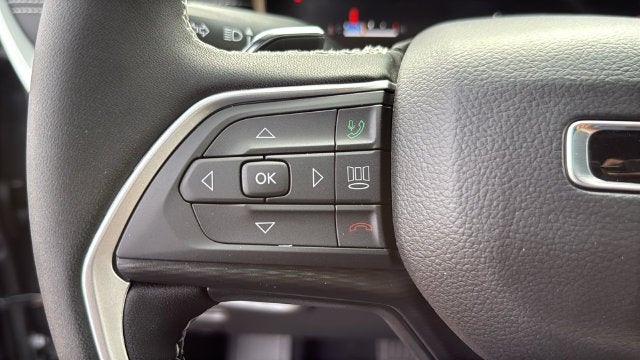 2027 Jeep Grand Cherokee GRAND CHEROKEE LAREDO 4X4