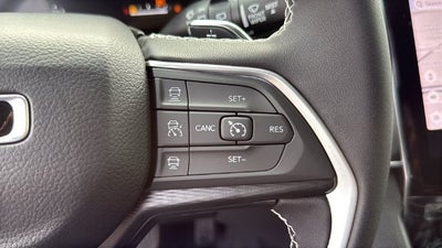 2027 Jeep Grand Cherokee GRAND CHEROKEE LAREDO 4X4