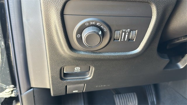 2025 Jeep Grand Cherokee GRAND CHEROKEE LAREDO 4X4