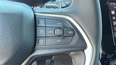 2025 Jeep Grand Cherokee GRAND CHEROKEE LAREDO 4X4