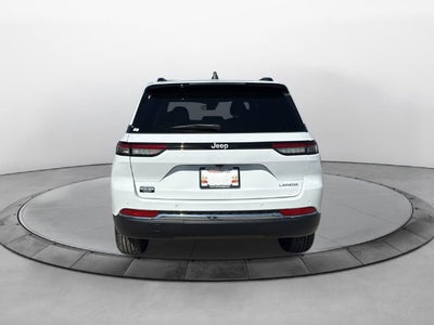 2027 Jeep Grand Cherokee GRAND CHEROKEE LAREDO 4X4