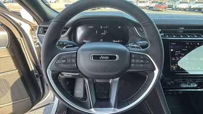 2026 Jeep Grand Cherokee GRAND CHEROKEE LAREDO X 4X4