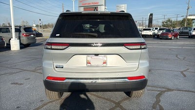 2026 Jeep Grand Cherokee GRAND CHEROKEE LAREDO X 4X4