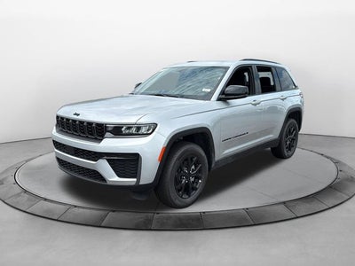 2026 Jeep Grand Cherokee GRAND CHEROKEE LAREDO ALTITUDE 4X4