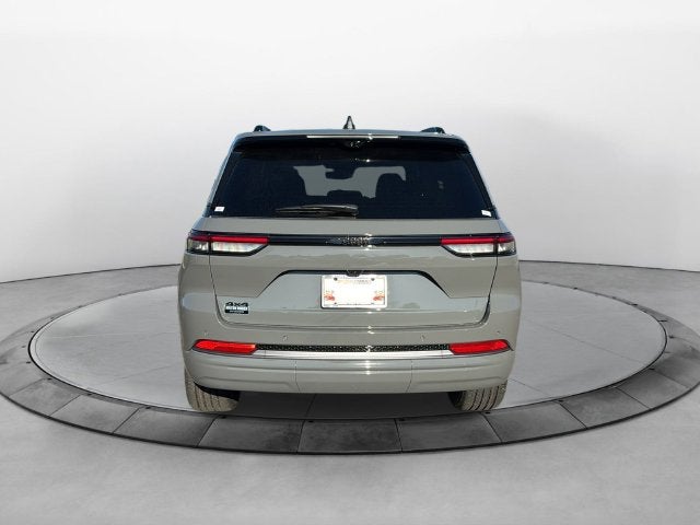 2027 Jeep Grand Cherokee GRAND CHEROKEE LIMITED RESERVE 4X4