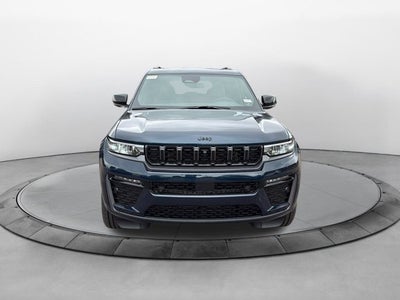 2027 Jeep Grand Cherokee GRAND CHEROKEE LIMITED RESERVE 4X4