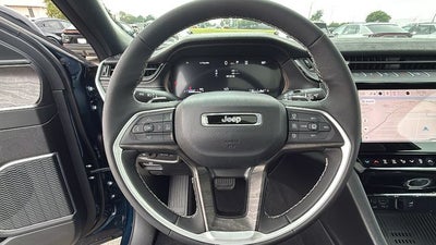 2027 Jeep Grand Cherokee GRAND CHEROKEE LIMITED RESERVE 4X4