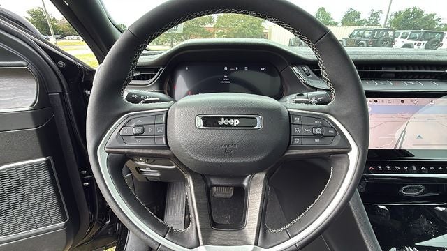 2026 Jeep Grand Cherokee GRAND CHEROKEE LIMITED RESERVE 4X4