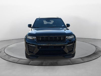 2027 Jeep Grand Cherokee GRAND CHEROKEE LIMITED RESERVE 4X4