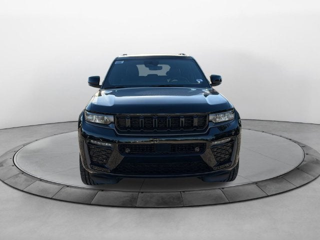 2027 Jeep Grand Cherokee GRAND CHEROKEE LIMITED RESERVE 4X4