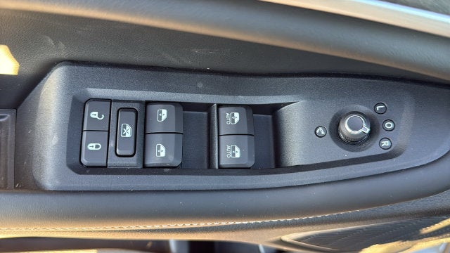 2027 Jeep Grand Cherokee GRAND CHEROKEE LIMITED RESERVE 4X4