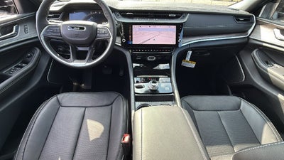 2027 Jeep Grand Cherokee GRAND CHEROKEE LIMITED RESERVE 4X4