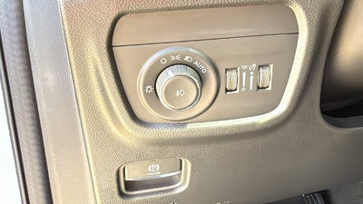 2027 Jeep Grand Cherokee GRAND CHEROKEE LIMITED RESERVE 4X4