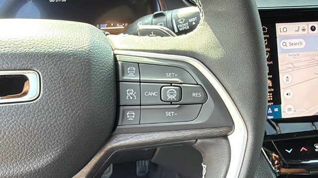 2027 Jeep Grand Cherokee GRAND CHEROKEE LIMITED RESERVE 4X4