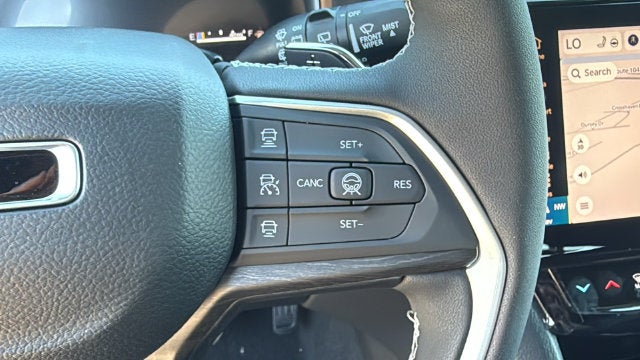 2027 Jeep Grand Cherokee GRAND CHEROKEE LIMITED RESERVE 4X4