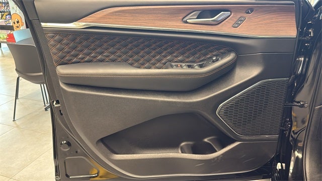 2025 Jeep Grand Cherokee GRAND CHEROKEE SUMMIT 4X4