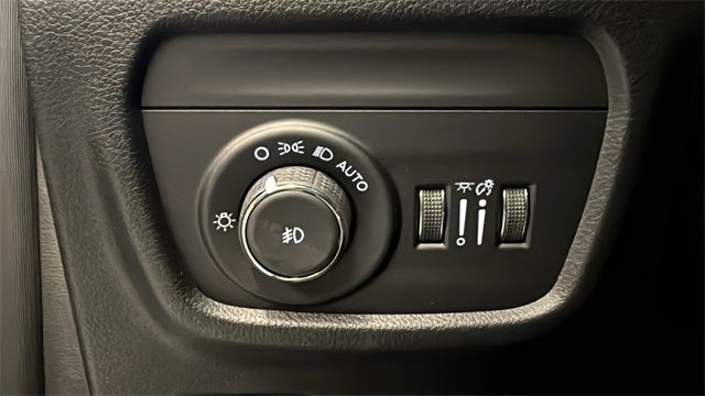 2025 Jeep Grand Cherokee GRAND CHEROKEE SUMMIT 4X4