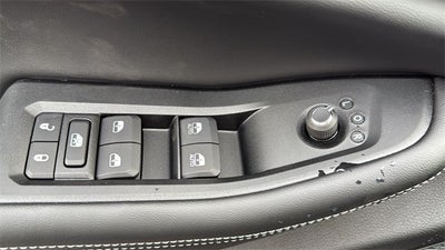 2025 Jeep Grand Cherokee GRAND CHEROKEE L LAREDO X 4X2