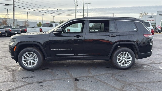 2025 Jeep Grand Cherokee GRAND CHEROKEE L LAREDO X 4X2