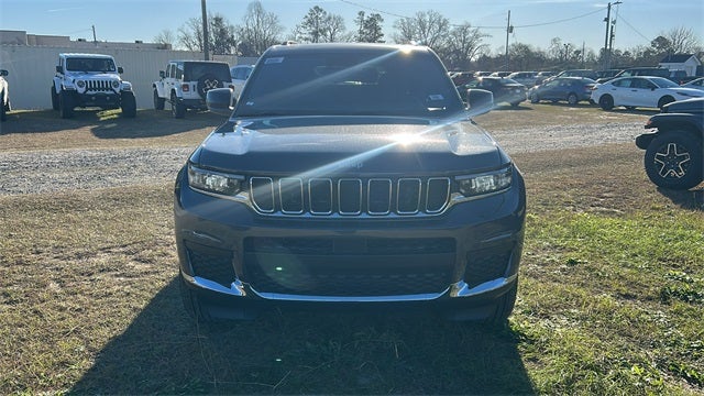 2025 Jeep Grand Cherokee GRAND CHEROKEE L LAREDO X 4X2