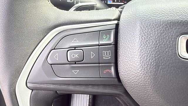 2025 Jeep Grand Cherokee GRAND CHEROKEE L LAREDO 4X2