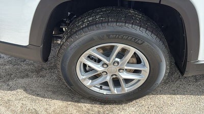 2026 Jeep Grand Cherokee GRAND CHEROKEE L LAREDO X 4X2