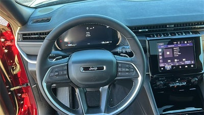 2025 Jeep Grand Cherokee GRAND CHEROKEE L LAREDO X 4X2