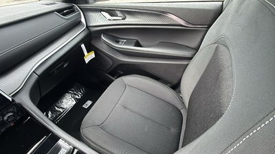 2026 Jeep Grand Cherokee GRAND CHEROKEE L LAREDO X 4X2